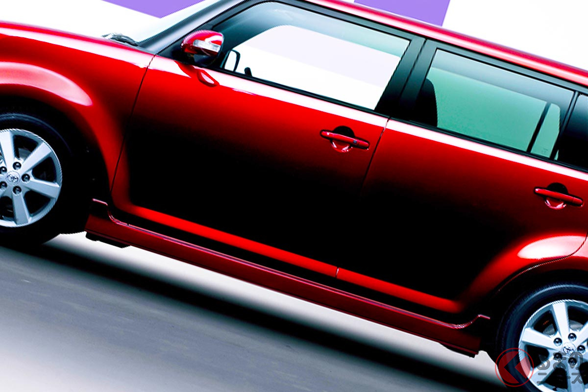 四角すぎる「カローラ」は何者だ!?