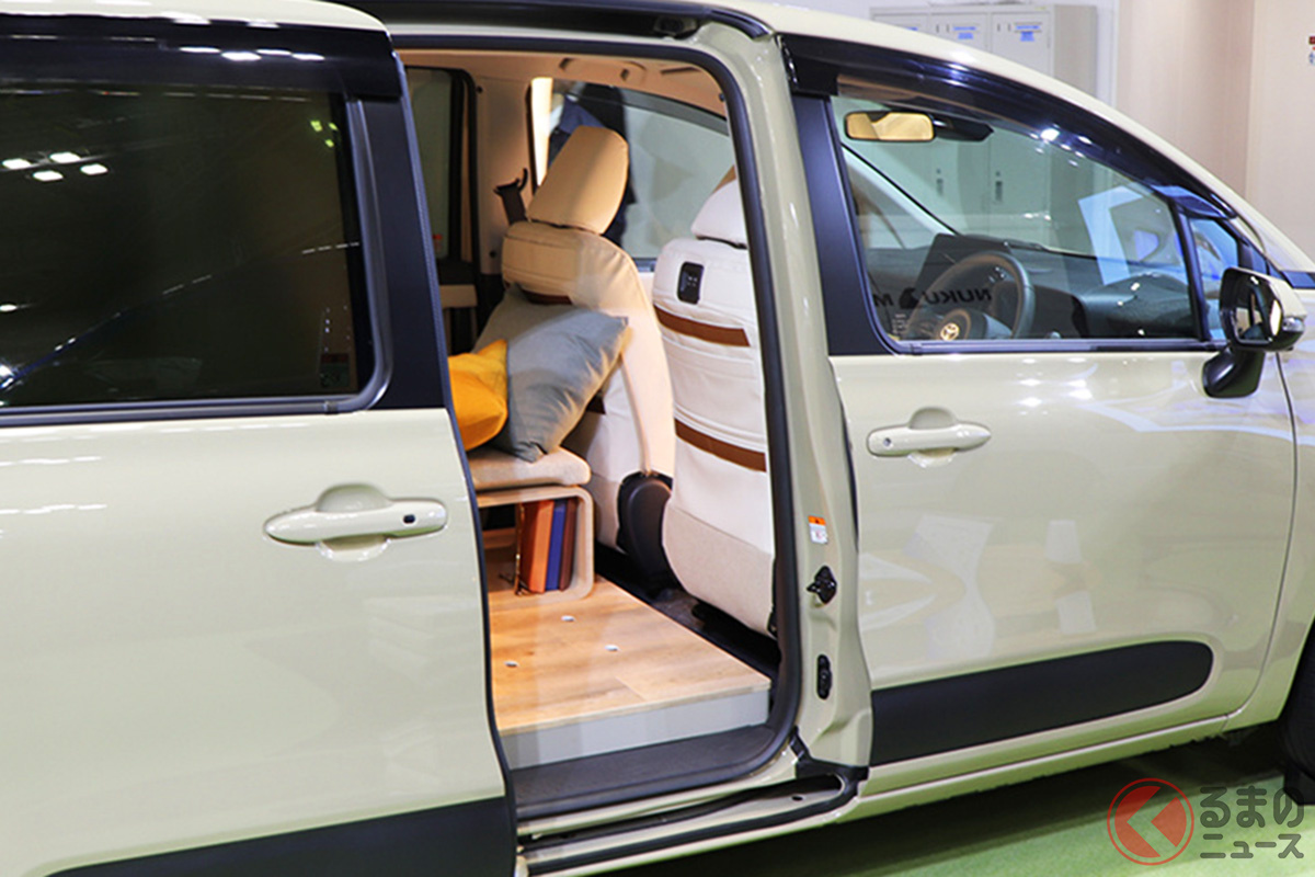 もはや完全に「お部屋」!? 斬新な2シーターの「シエンタ」とは?