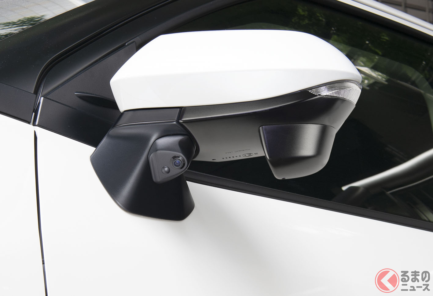 トヨタ「ヤリスクロス」用サイドカメラキット