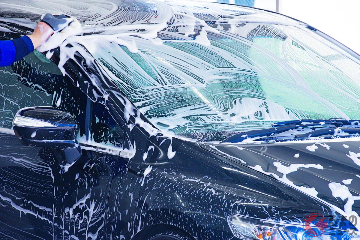 冬の洗車は寒くて面倒? 手早くキレイに仕上げたい! "洗車マニア"が実践する時短テクニックとは? | くるまのニュース