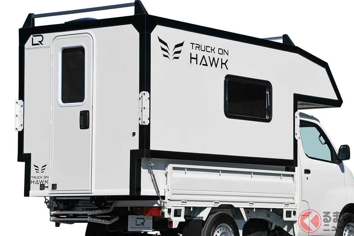 車中泊ならぬ“荷台泊”ができる「トラック オン ホーク」