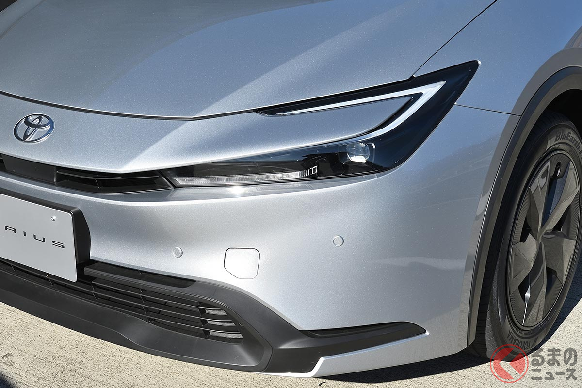 トヨタ新型「プリウス」の17インチホイールが斬新すぎる!