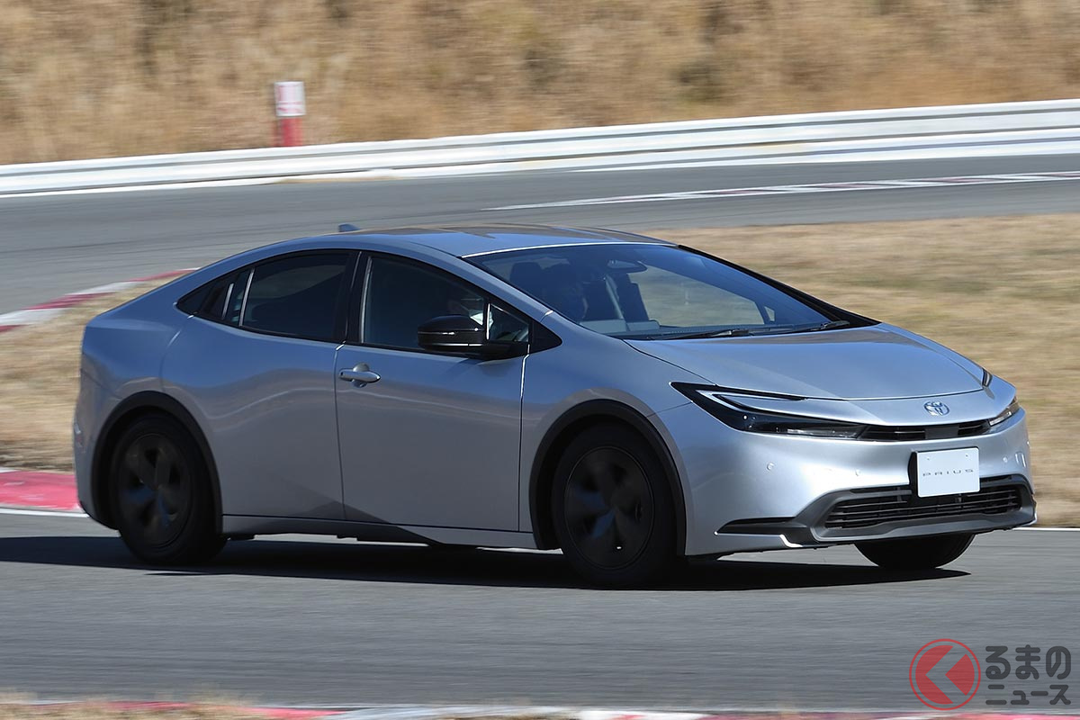 スポーティになった新型「プリウス」