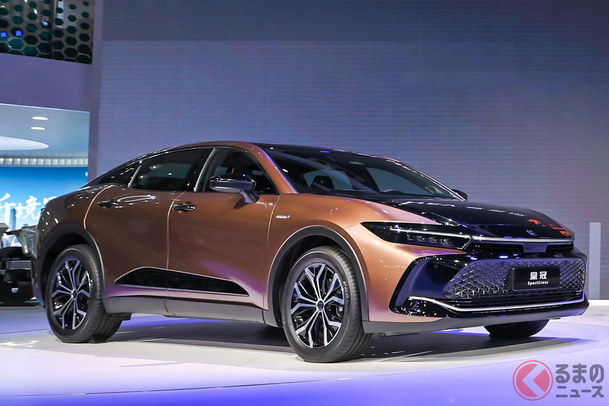 広州モーターショーで発表されたトヨタ新型「クラウン スポーツクロス」(画像:一汽トヨタ公式Weiboより)