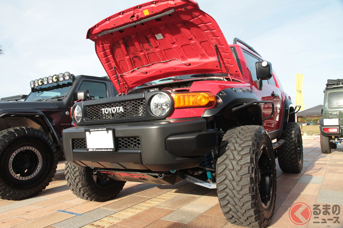 スーパーチャージャー仕様のトヨタ FJクルーザー(SCT-XWD)