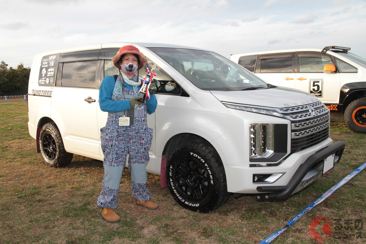 オープンカントリー部門でアワードを受賞した、いぬサンの三菱 デリカD:5