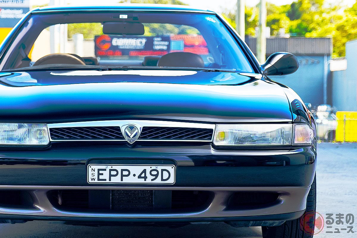 オークションで落札されたマツダ「ユーノス・コスモ」