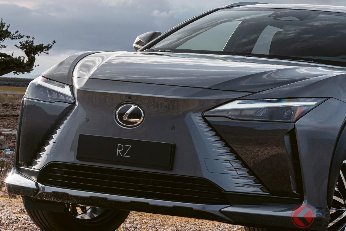 スピンドルボディがダイナミックなレクサス新型「RZ450e」(北米仕様)