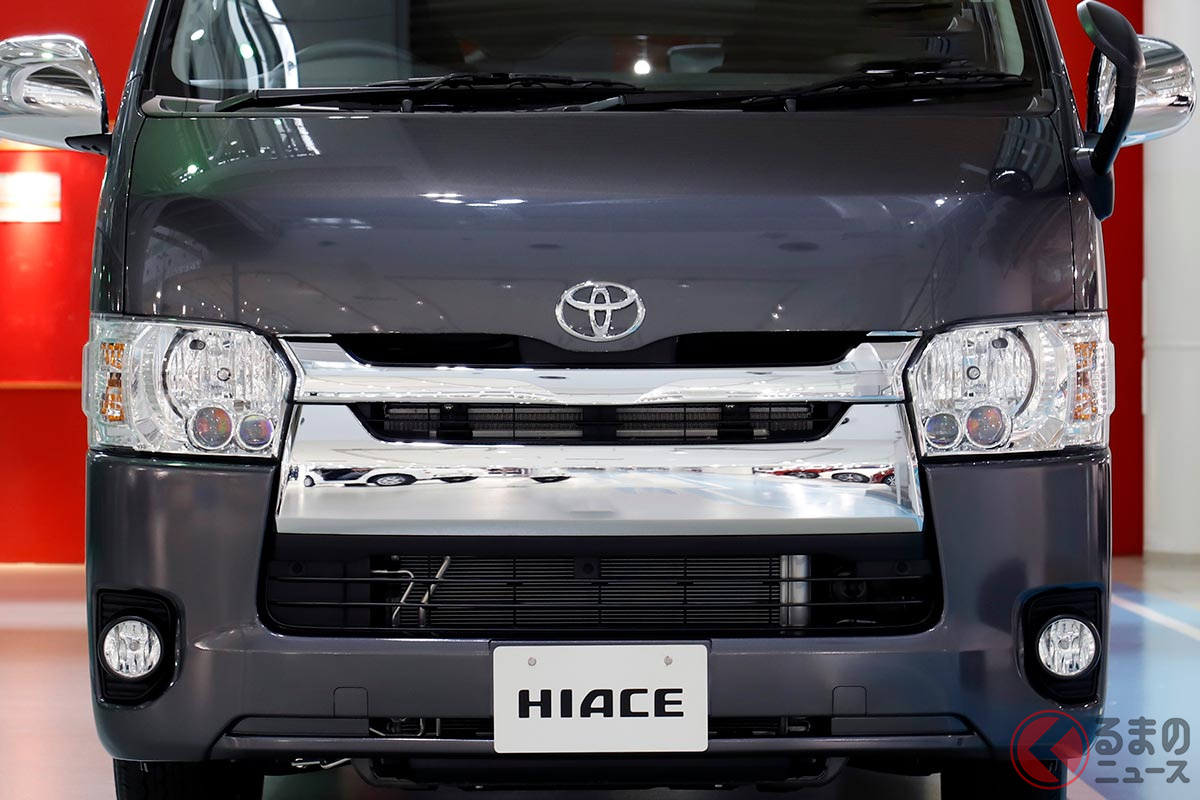 商用でも個人ユースでも人気のトヨタ「ハイエース」