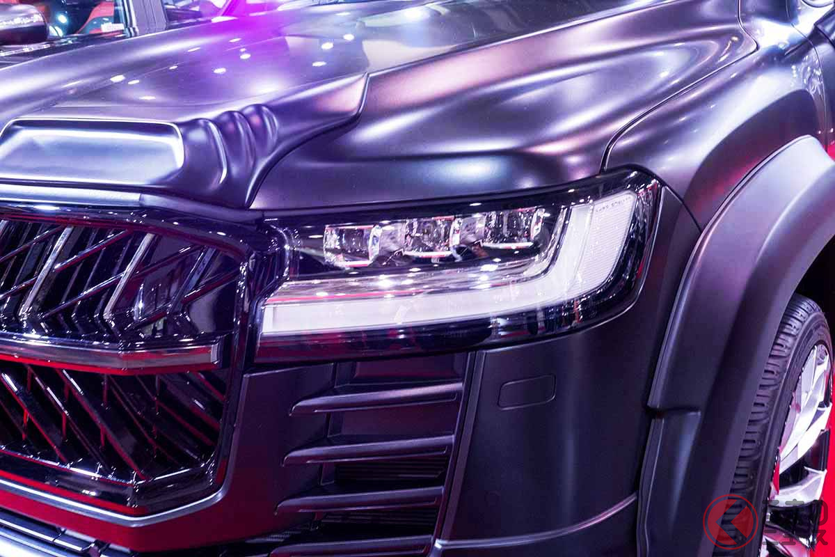 WALD仕様のトヨタ「ランドクルーザー300」