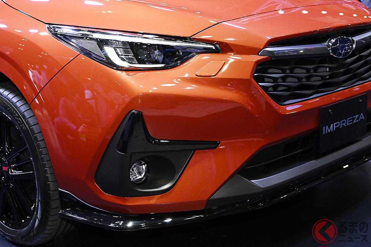 STIパーツを装着したスバル新型「インプレッサ」(6代目・プロトタイプ)