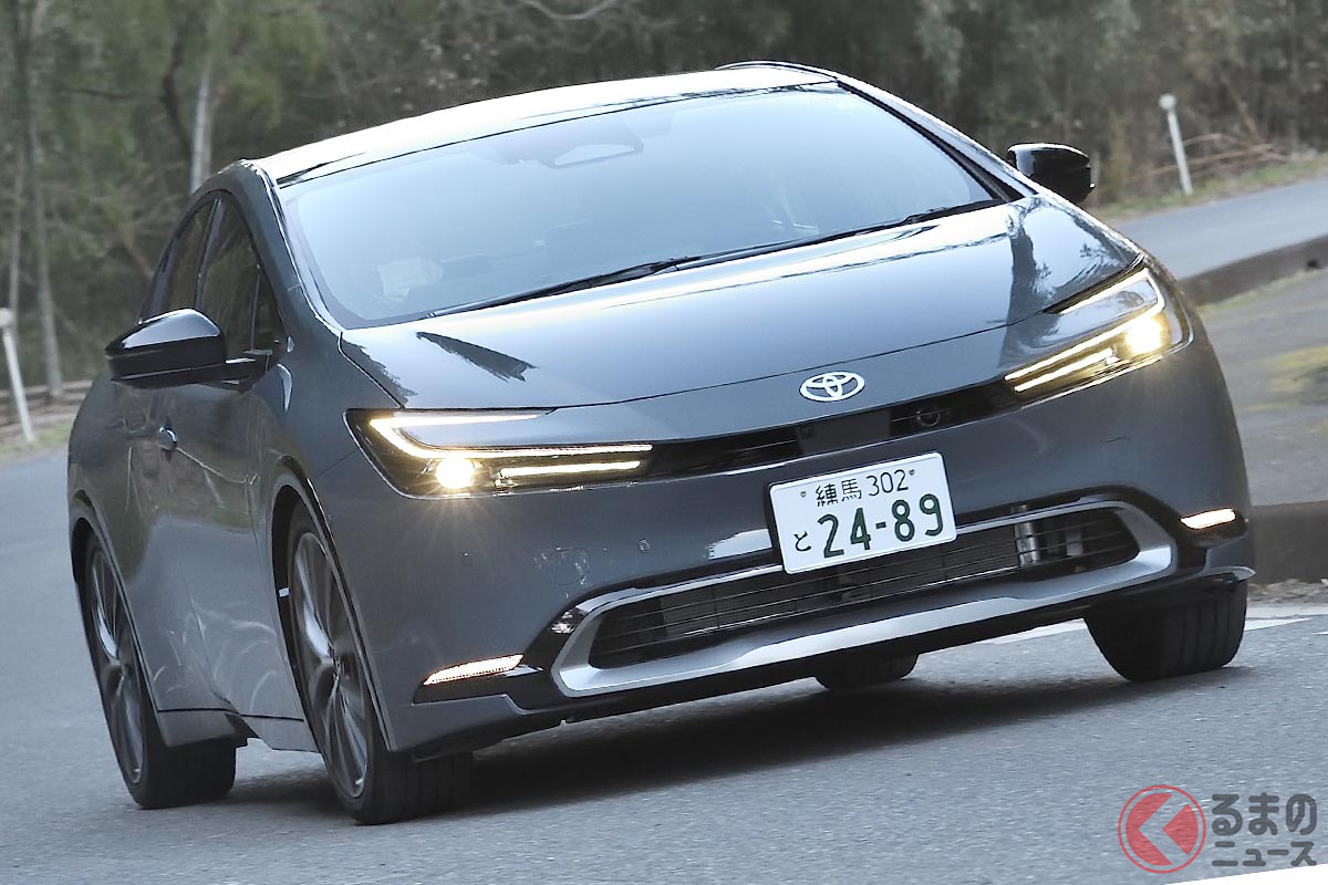 トヨタ新型「プリウス」