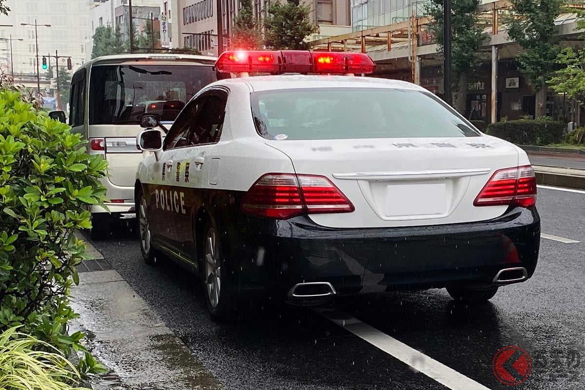 一時停止や横断歩道などで取り締まりがおこなわれがち