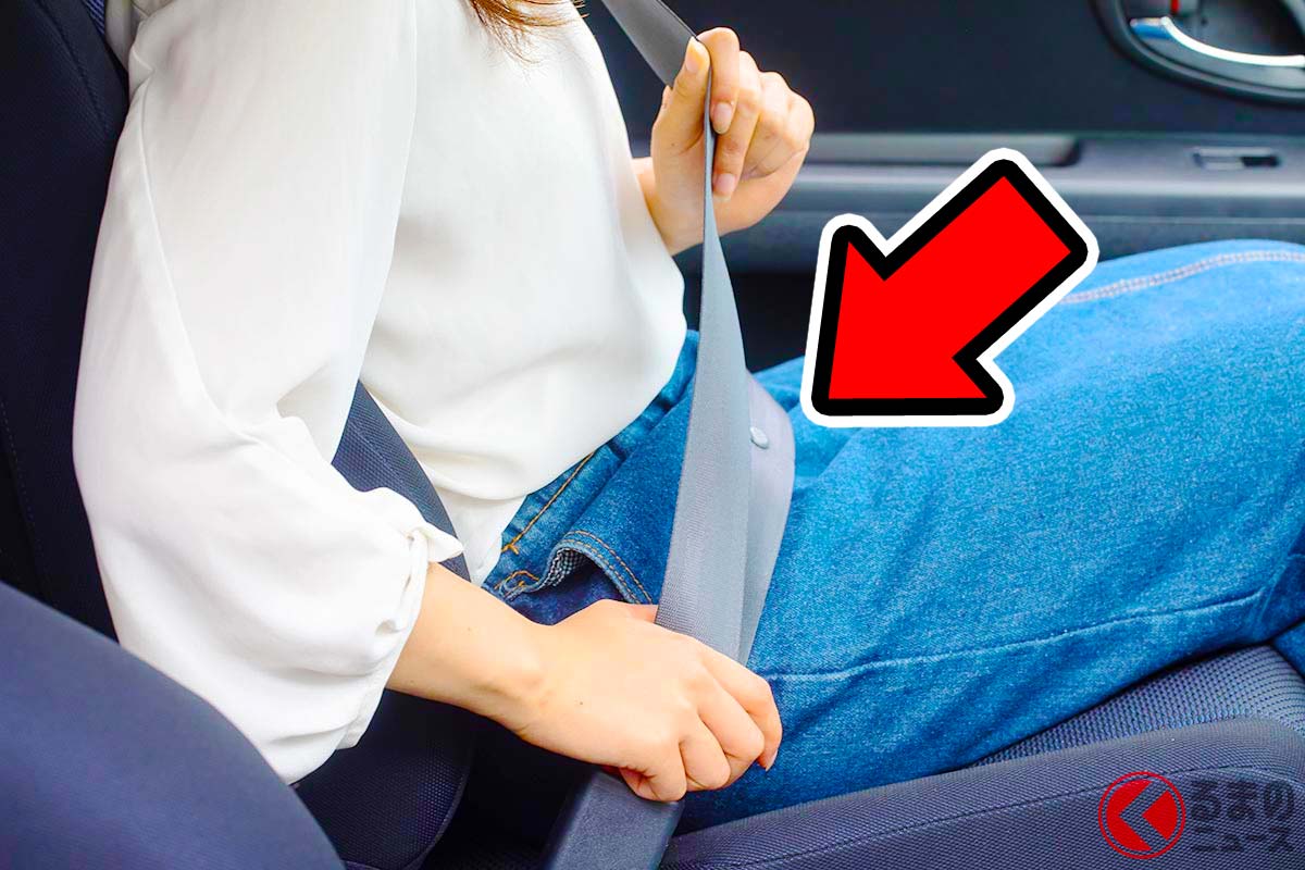 シートベルトの謎の「ボタン」何に使うの？