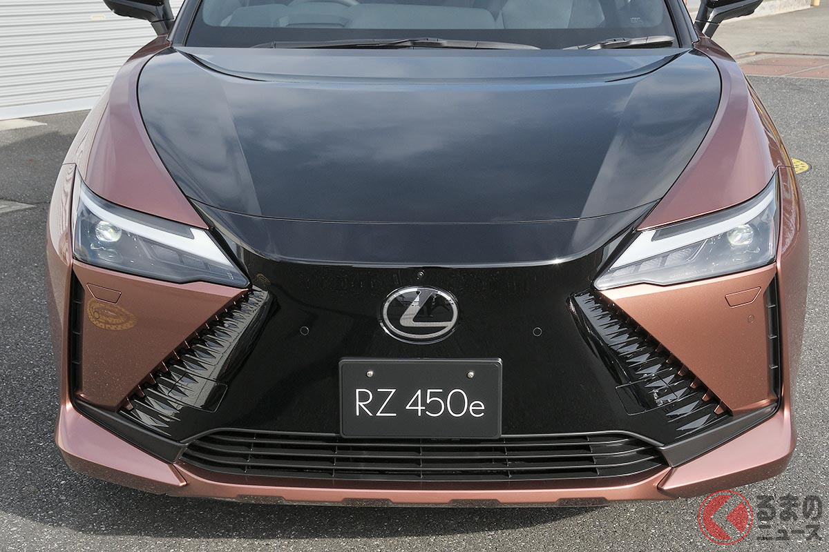 黒ボンネットが精悍なレクサス新型「RZ450e」