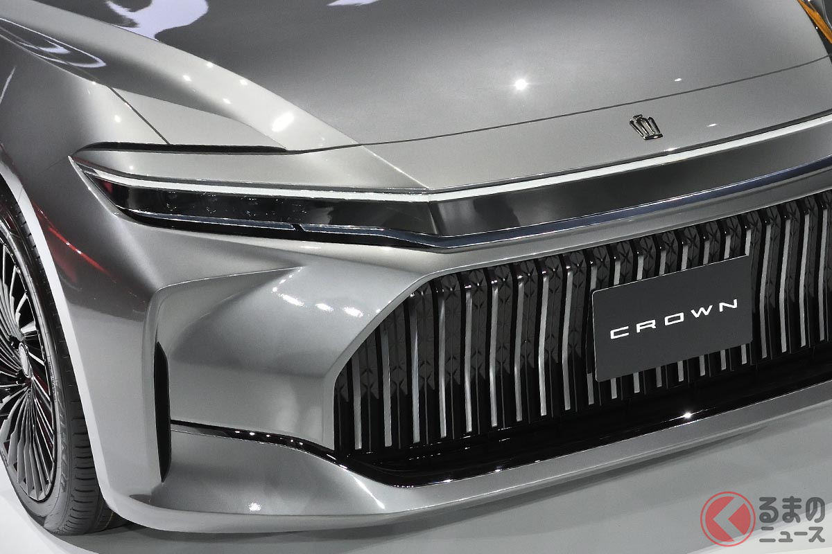 新型「クラウンセダン」内装はどんなデザイン?