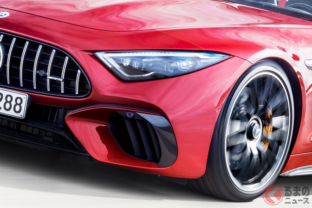 新型「SL」にもV8搭載「ロクサン」シリーズ登場