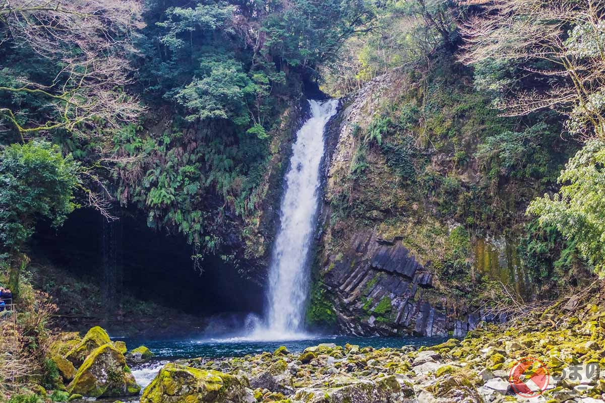 浄蓮の滝(画像:写真AC)