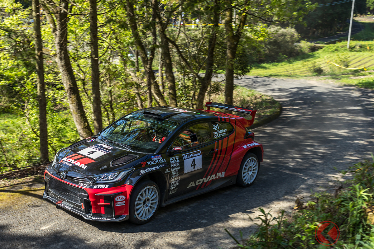 2024年全日本ラリー第2戦「ツール・ド・九州 in 唐津」を走る奴田原文雄・東駿吾組のGRヤリスRally2の様子