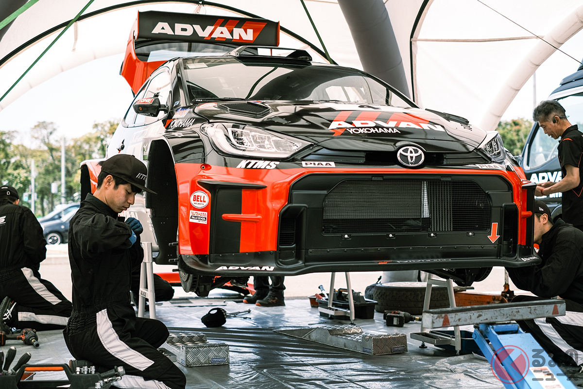 スタートから約1キロでコースオフしてしまった奴田原文雄・東駿吾組のGRヤリスRally2