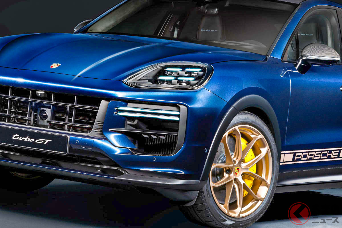 上海モーターショーで世界初公開されたポルシェ新型「カイエン」