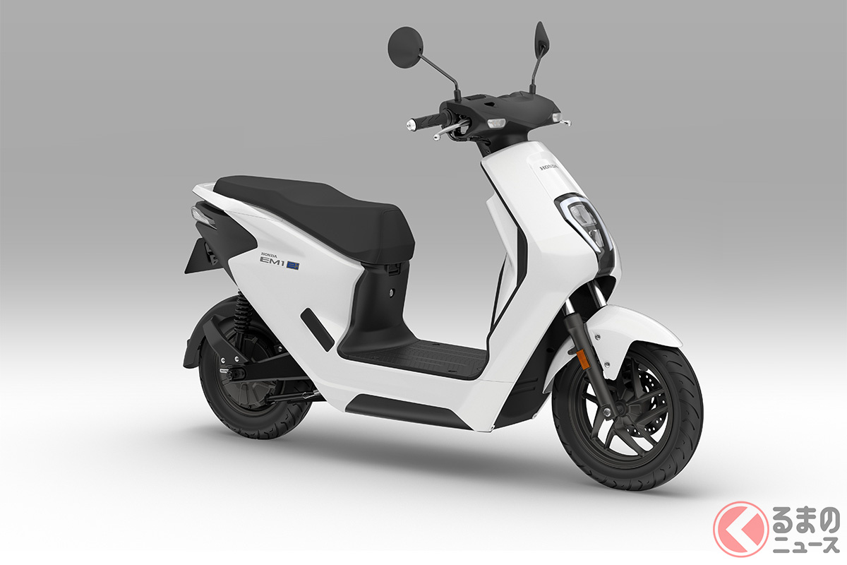 いよいよ市販化開始! 交換式バッテリーパック搭載のホンダ 新型電動スクーター「EM1 e:(イーエムワン イー)」