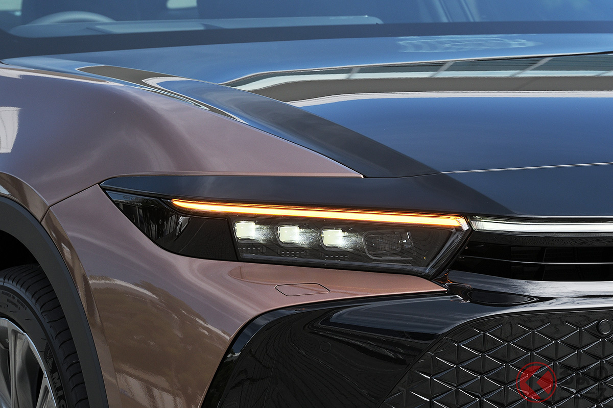 セダンとSUVを融合させた新生クラウン第1弾「クラウンクロスオーバー」の現状は?