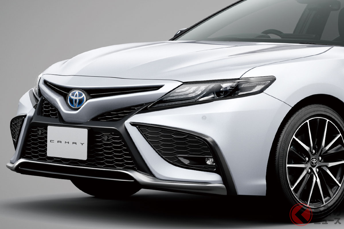2023年12月に生産終了となるトヨタ「カムリ」