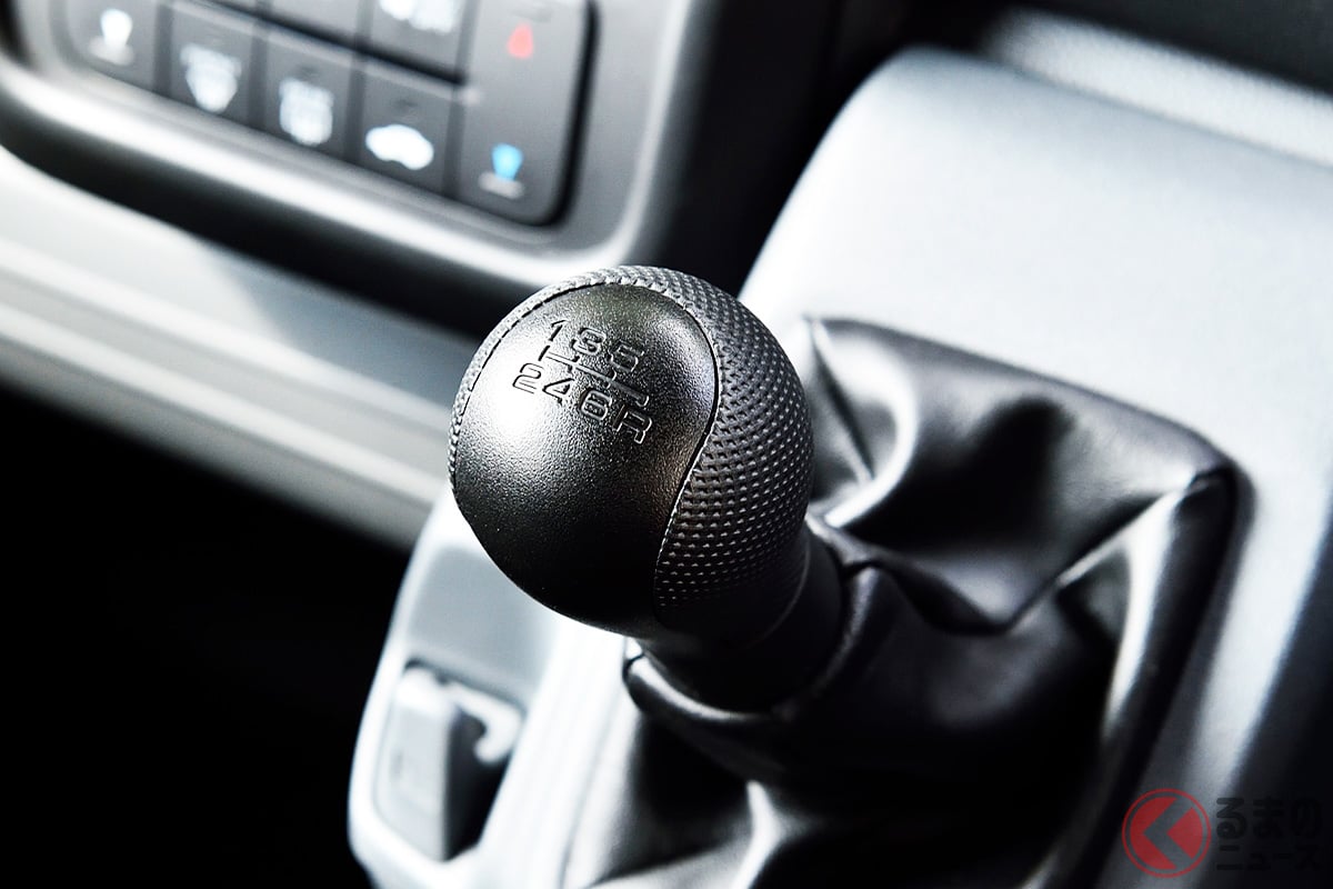 ホンダの「6速MT軽バン」がスゴい! 実は「S660」のMTを流用していた!?