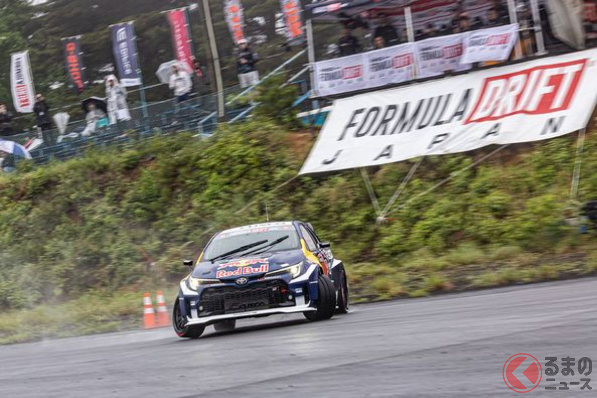 WRC王者はシェイクダウンしたばかりのGRカローラでも乗りこなす!(画像提供:FORMULA DRIFT JAPAN)