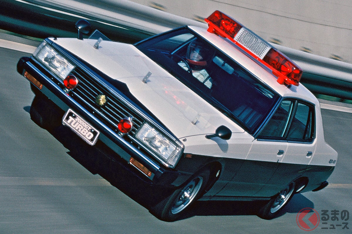 セダンじゃないとダメ!? 写真は1980年代に導入された日産「スカイライン」2000GTターボ（C210型・通常「ジャパン」）をベースにしたパトロールカー（交通取締用車両）