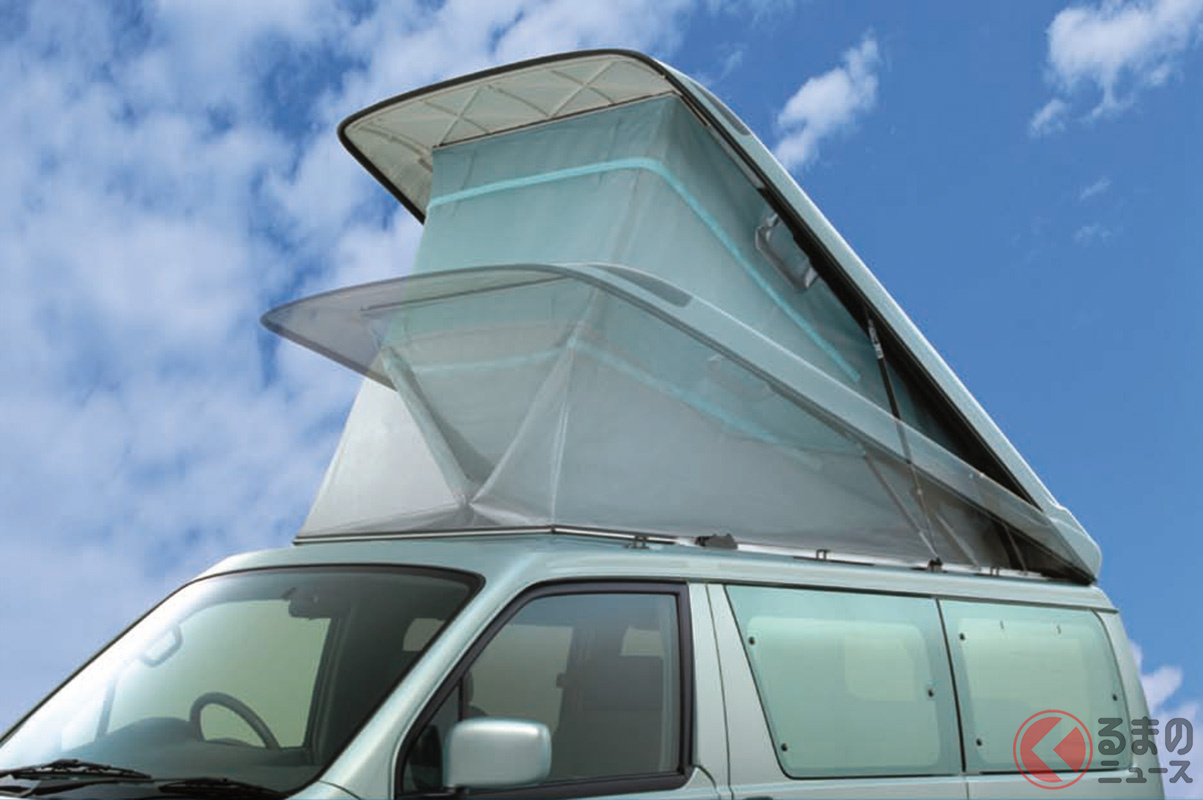 屋根が「パッカーン！」 量産車世界初の電動開閉式「オートフリートップ」を備えたマツダ「ボンゴフレンディ」