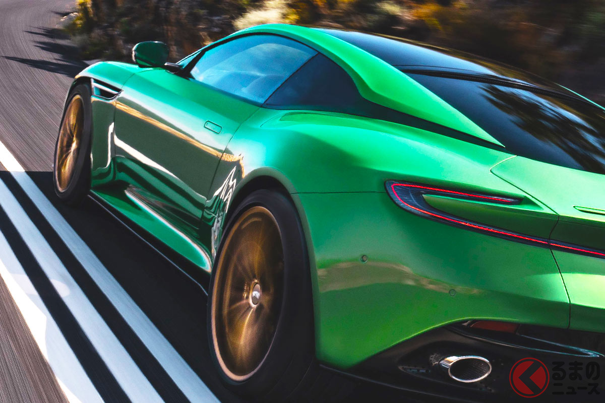 アストンマーティンの新型スポーツカー「DB12」