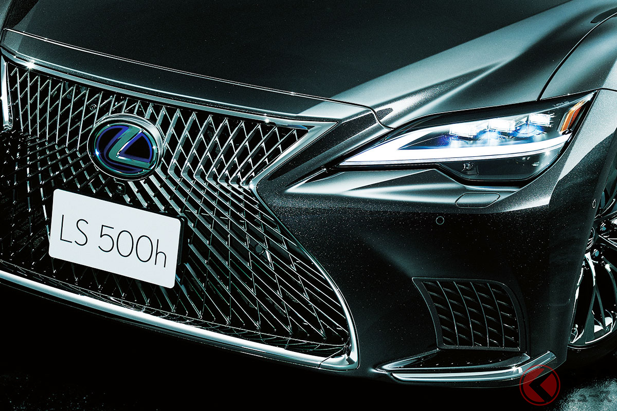 レクサスの最高峰「LS」は内装もスゴい!