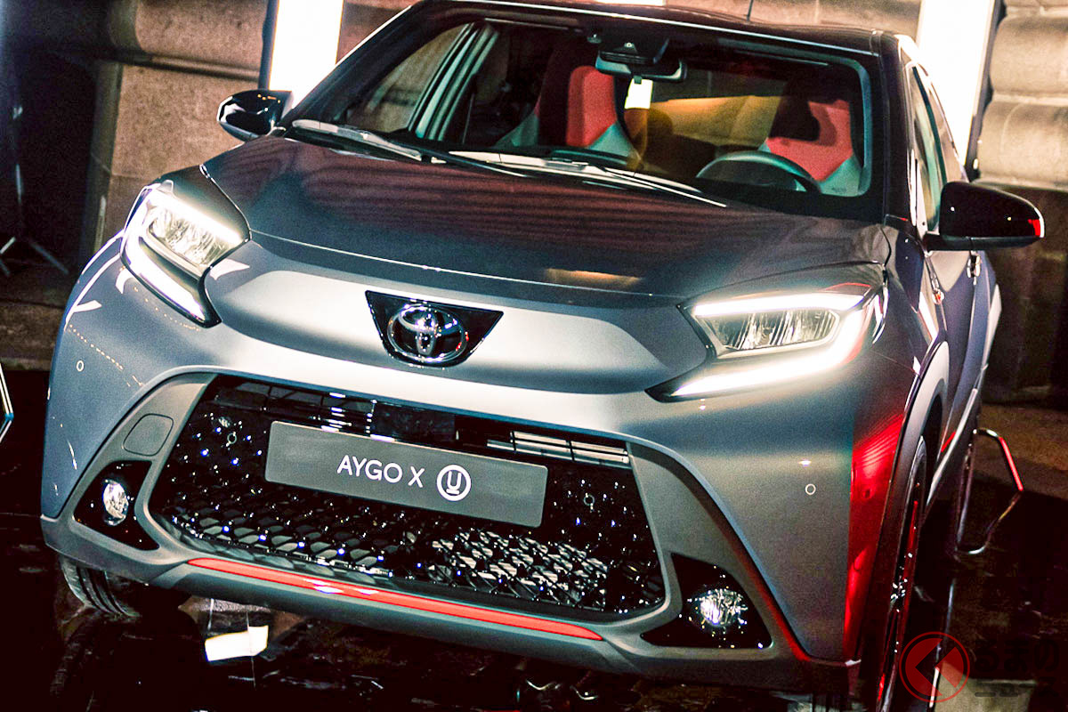 スペインに登場したトヨタ新型「アイゴX(クロス)UNDERCOVER」