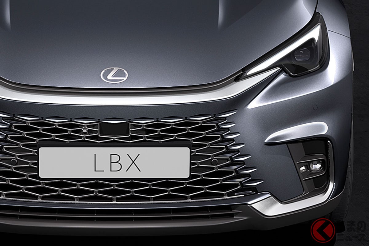 レクサスでもっとも小さいSUVとして世界初公開された「LBX」