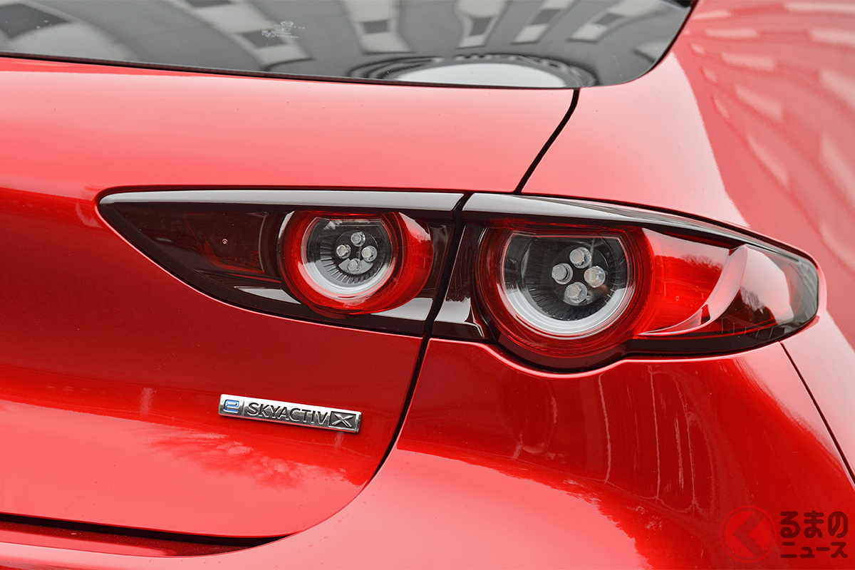 艶ボディが「オシャ!」 マツダの主力モデル「MAZDA3」