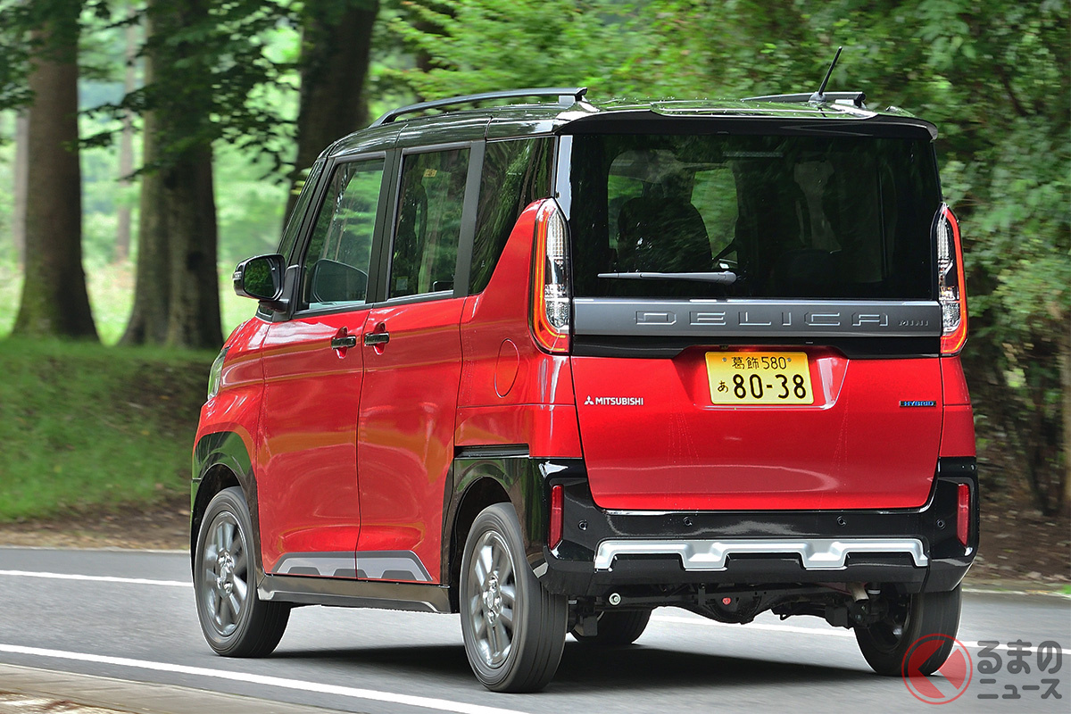 単なる見た目の差別化じゃない! 脚まわりまで専用チューニングした三菱 新型「デリカミニ」ターボ・4WD車