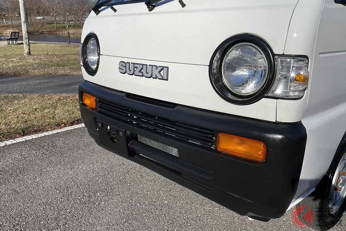 出品されたスズキの軽トラック「キャリイ」