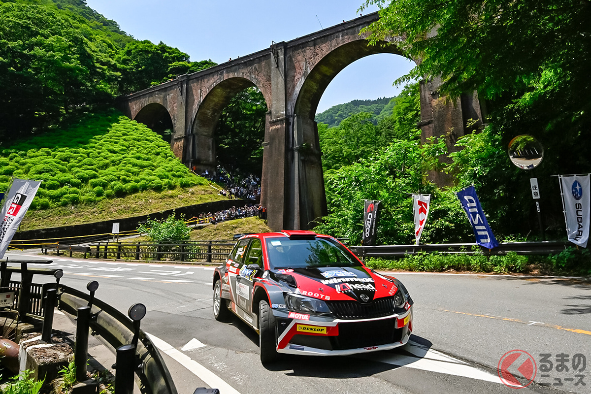 新井大輝・松尾俊亮組のシュコダ ファビアR5