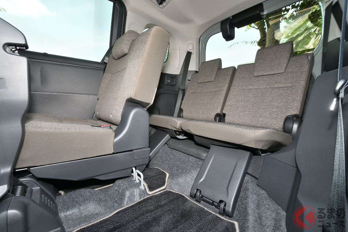 新型「シエンタ」はちょっと後席へのアクセスが大変…そんな一面も