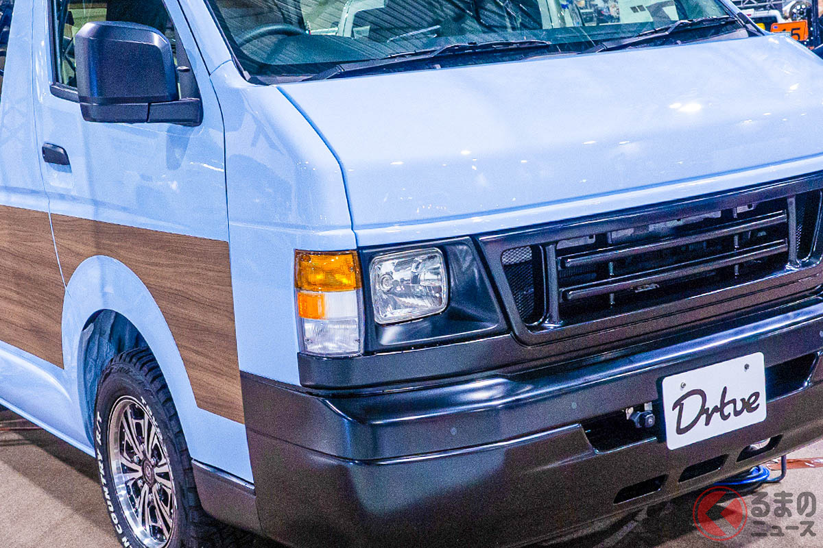 内装のウッド感がたまらない! ダイレクトカーズの「リトリートアニバーサリー2」