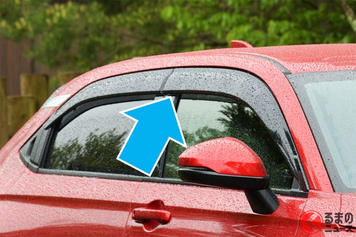 クルマに装着される「ドアバイザー」あなたはいる派?いらない派?