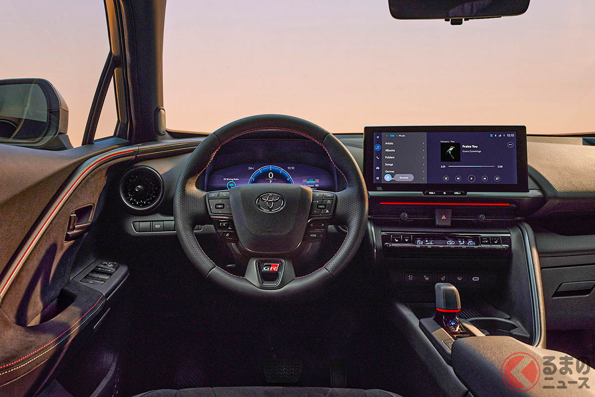 内装もめちゃカッコイイ! トヨタ新型「C-HR」