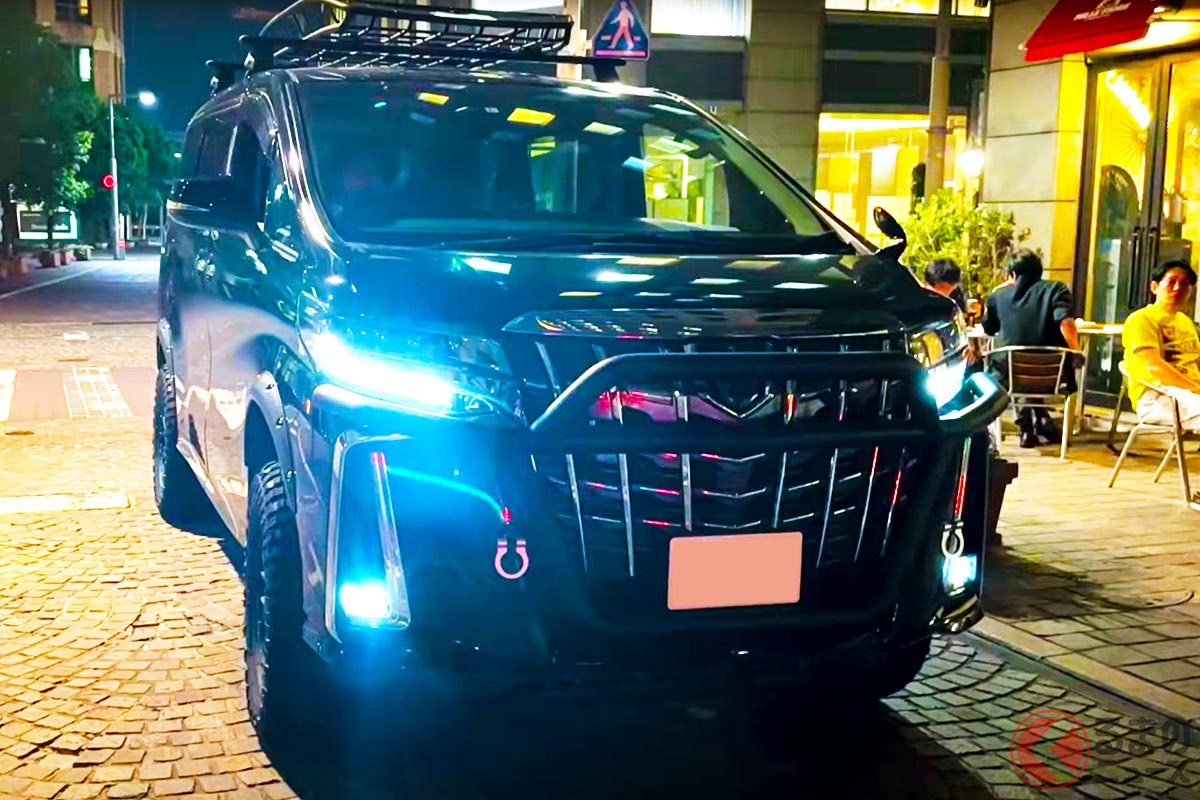 リフトアップでド迫力に!「アルファード クロスオーバー」が凄い!