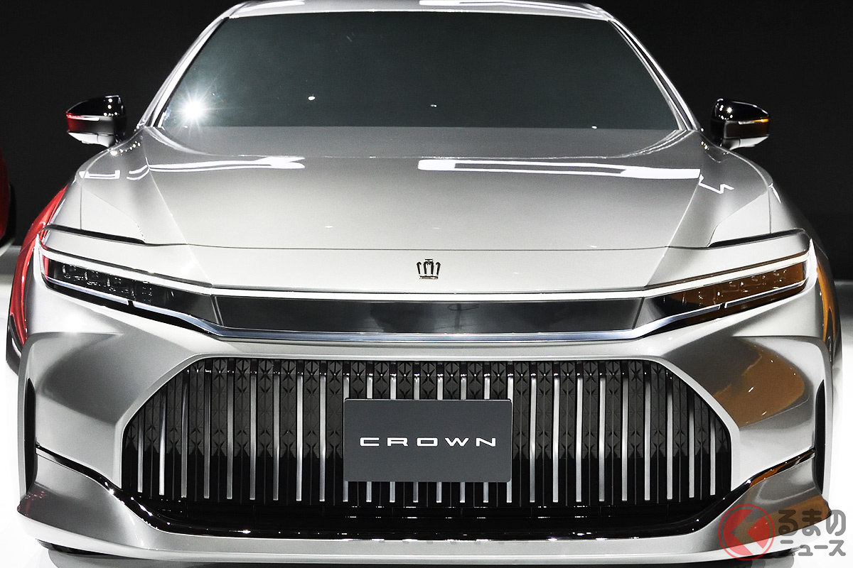 トヨタ自ら「正統派セダン」と表す新型「クラウンセダン」まもなく発売?