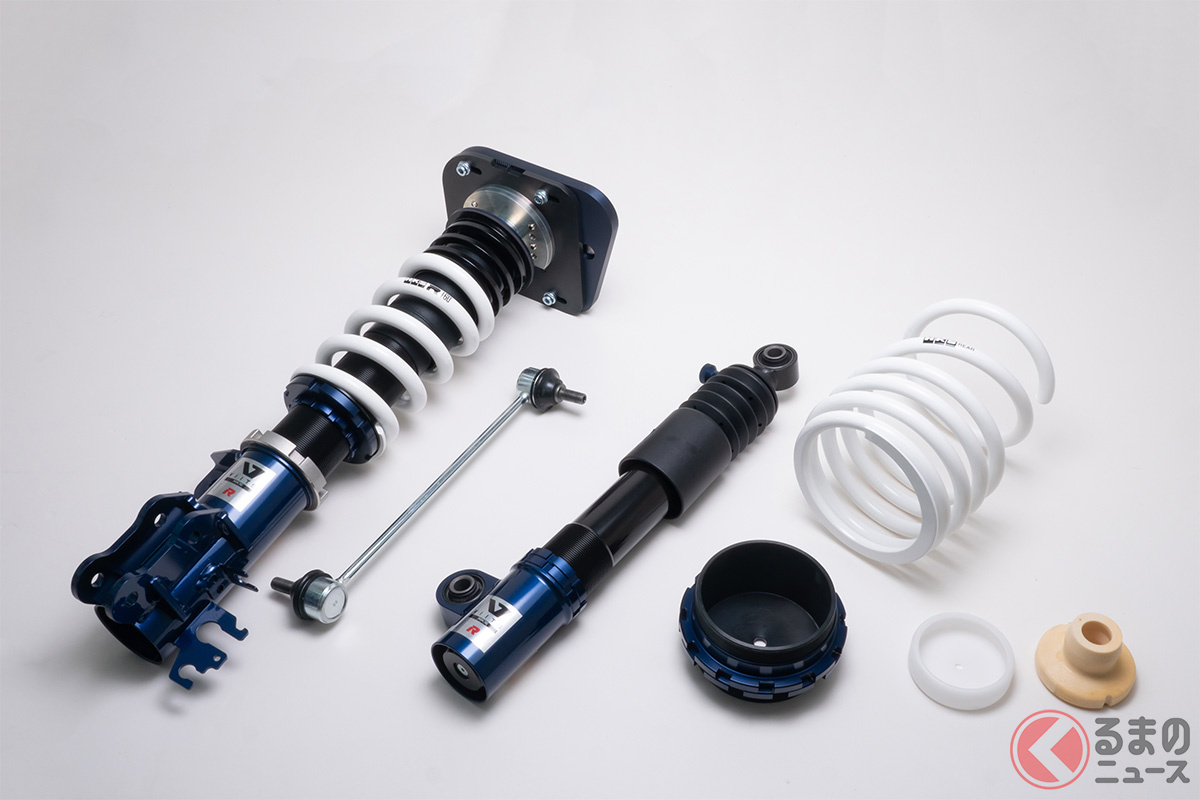 アバルト595用のHKS「VIITS SUSPENTION R for ABARTH 595」