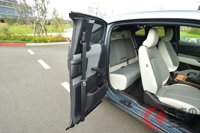 意外な場所に付いている「謎のドア」どんな役割？ 初見では開けられ