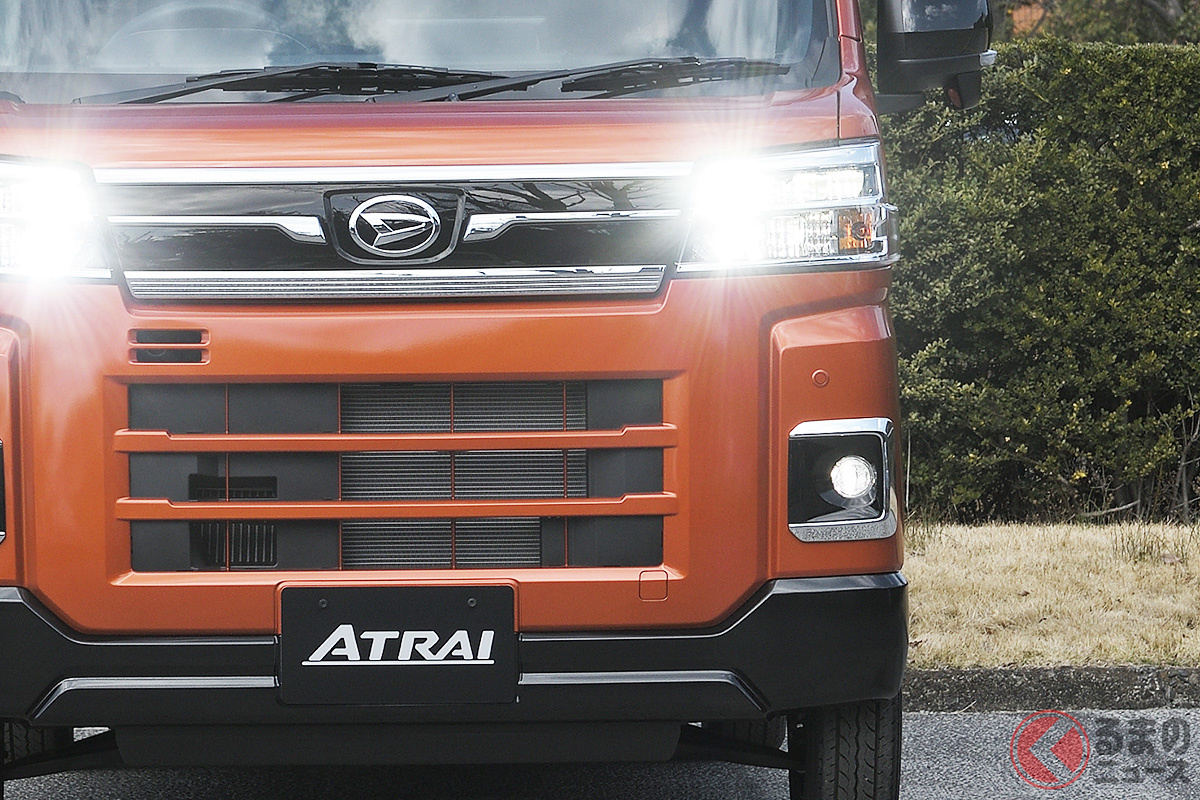 車中泊も楽しめる! ダイハツの軽商用バン「アトレー」