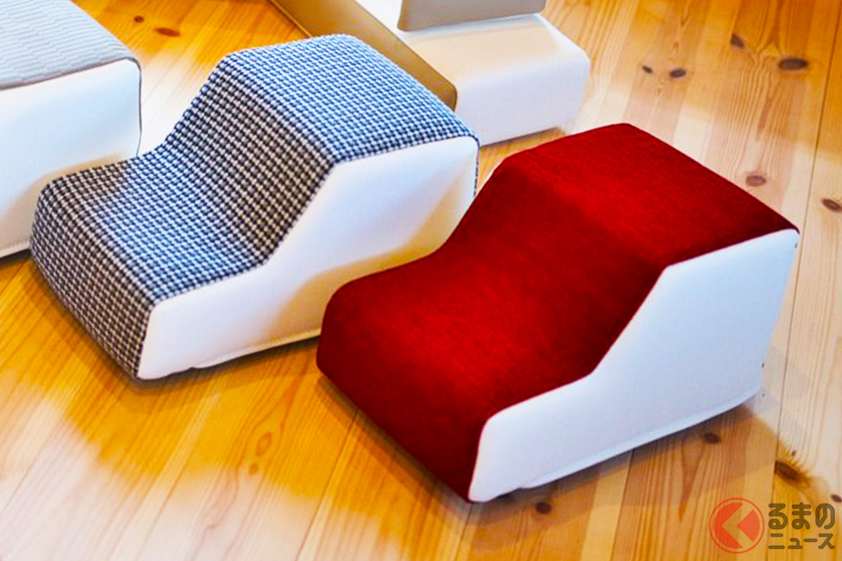 まさかの「シート素材」がクッションに変身
